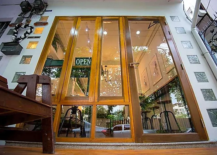 Hostel Victory Park - Maya Bangkok