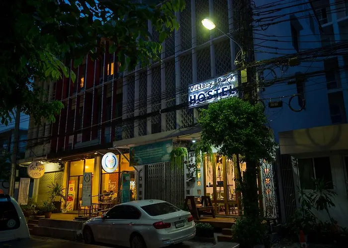 Hostel Victory Park - Maya Bangkok